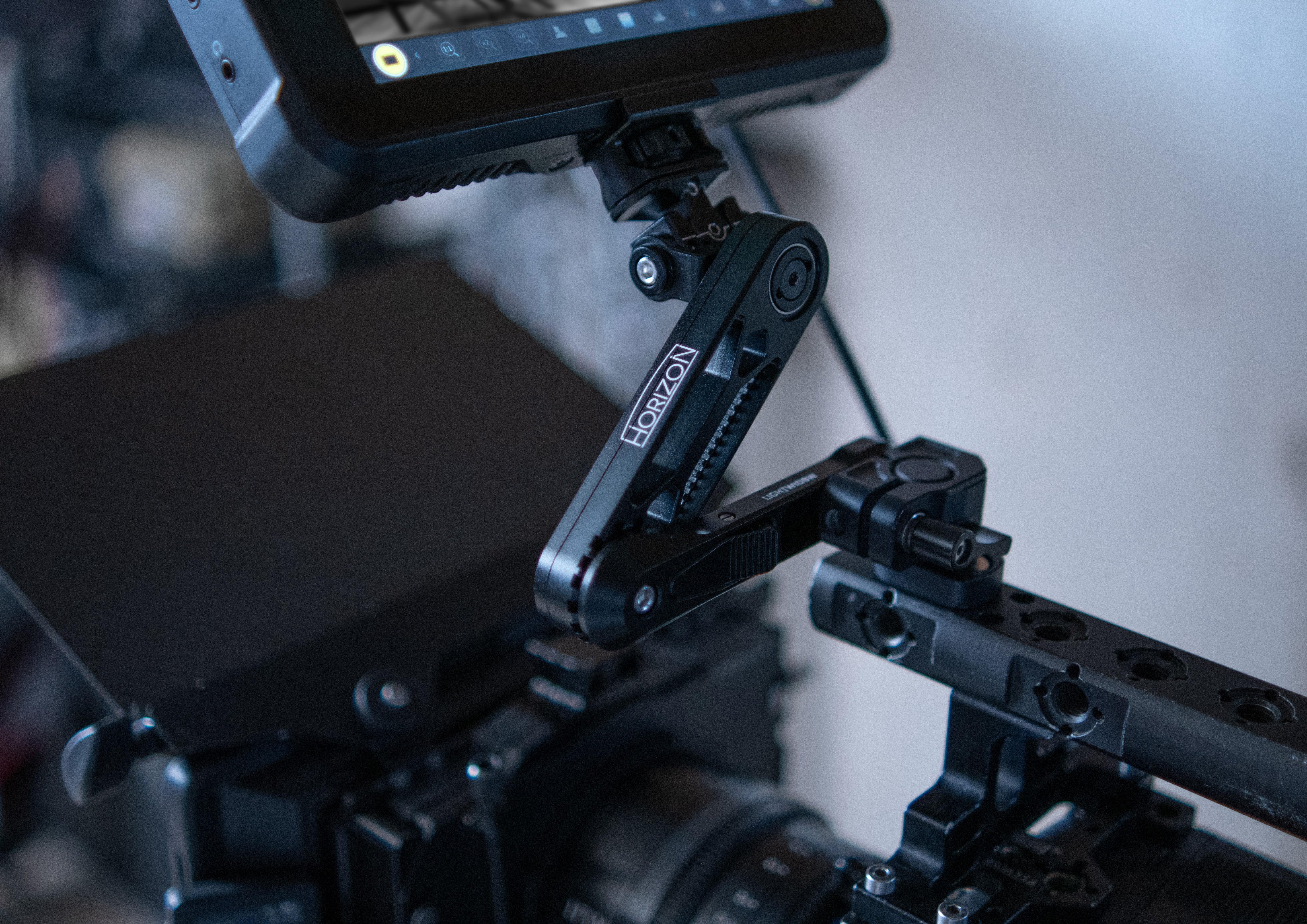 Light Widow Horizon Monitor Arm